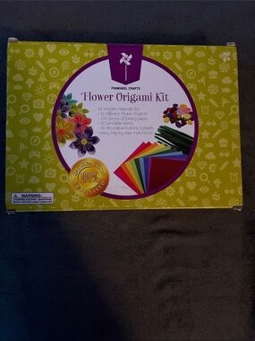 Pinwheel Crafts Flower Origami Kit - Yellow
